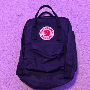 Fjallraven Kanken Mini Backpack